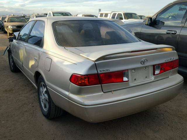 4T1BG22K7YU936406 - 2000 TOYOTA CAMRY CE GOLD photo 3