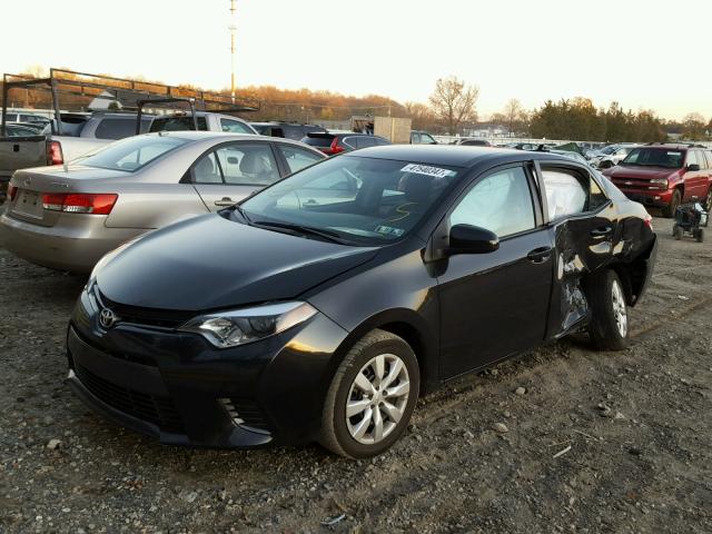 5YFBURHEXFP270918 - 2015 TOYOTA COROLLA L BLACK photo 2