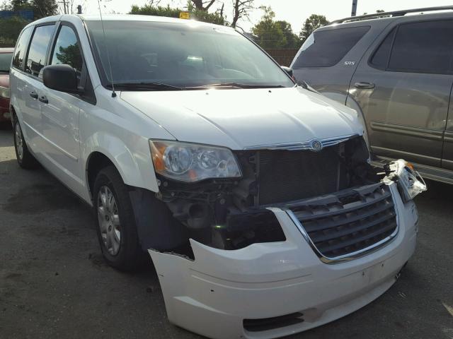 2A8HR44H18R663961 - 2008 CHRYSLER TOWN & COU WHITE photo 1