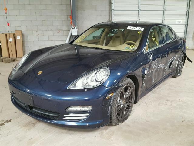 WP0AB2A73AL063048 - 2010 PORSCHE PANAMERA S BLUE photo 2