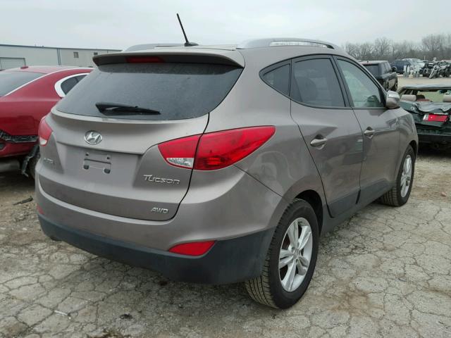 KM8JUCAC2CU431113 - 2012 HYUNDAI TUCSON GLS BROWN photo 4