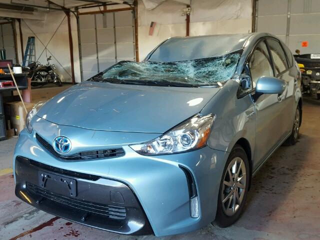 JTDZN3EUXHJ060086 - 2017 TOYOTA PRIUS V TEAL photo 2