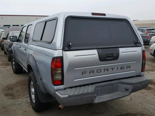 1N6ED27T81C339947 - 2001 NISSAN FRONTIER C SILVER photo 3