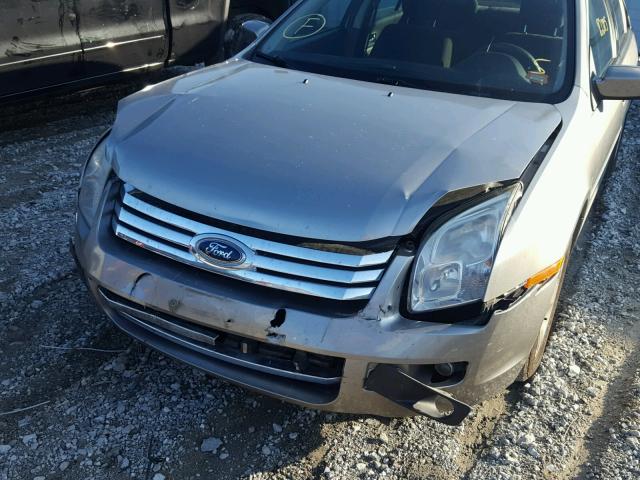 3FAHP07Z88R250817 - 2008 FORD FUSION SE SILVER photo 9