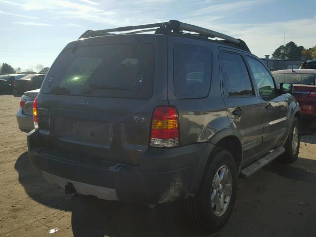 1FMYU03116KA76542 - 2006 FORD ESCAPE XLT GRAY photo 4