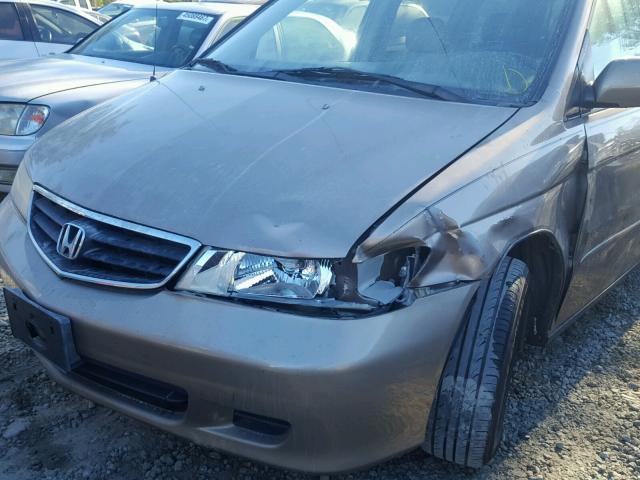 5FNRL18924B074681 - 2004 HONDA ODYSSEY EX GOLD photo 9