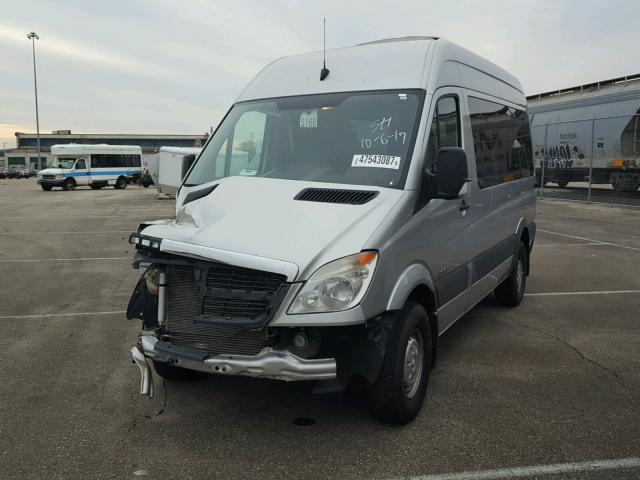 WD8PE745875145688 - 2007 DODGE SPRINTER 2 SILVER photo 2