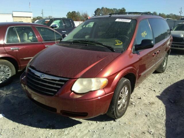 2A4GP54L46R893424 - 2006 CHRYSLER TOWN & COU MAROON photo 2