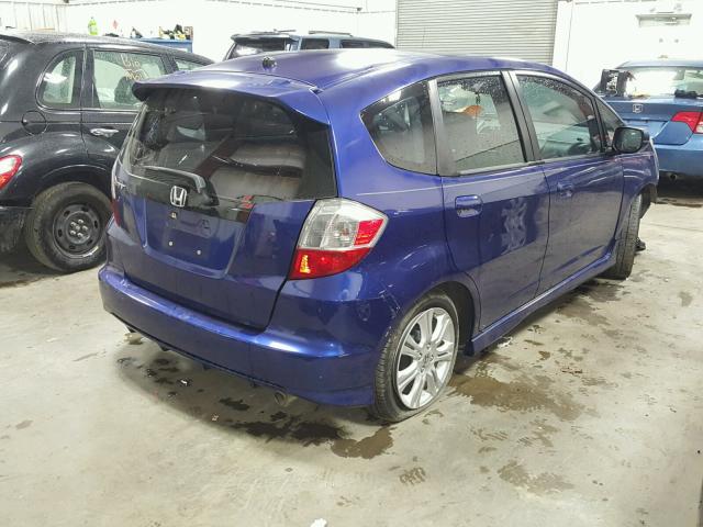 JHMGE8H69AS018833 - 2010 HONDA FIT SPORT BLUE photo 4