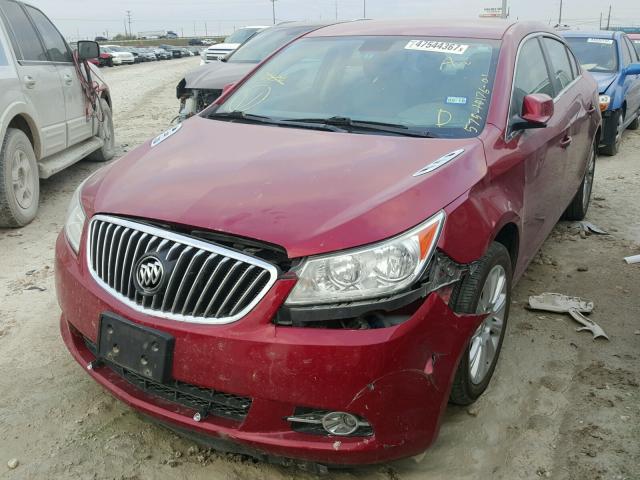 1G4GF5G3XDF221386 - 2013 BUICK LACROSSE P RED photo 2