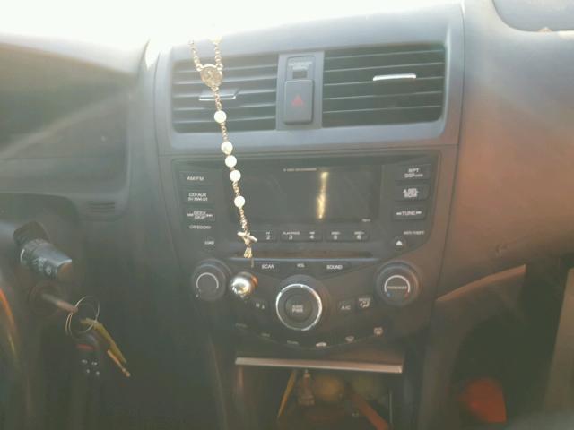 1HGCM72695A007995 - 2005 HONDA ACCORD EX 银色 照片 9