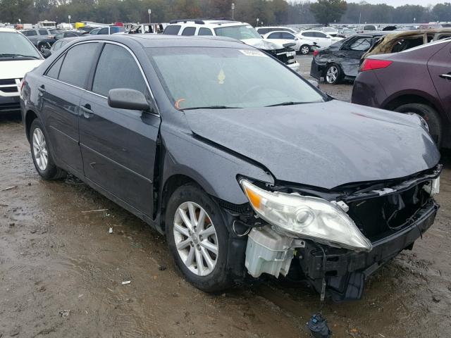 4T1BK3EK1BU614948 - 2011 TOYOTA CAMRY SE GRAY photo 1