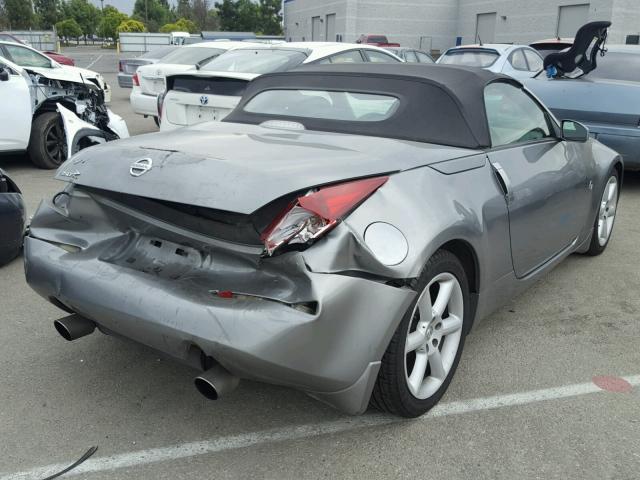 JN1AZ36A94T015602 - 2004 NISSAN 350Z ROADS GRAY photo 4