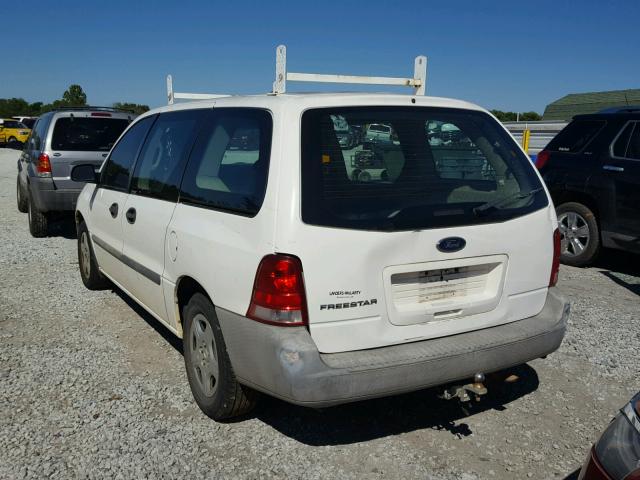 2FTZA54647BA12421 - 2007 FORD FREESTAR WHITE photo 3