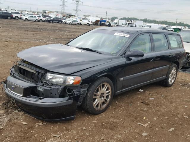 YV1SW58D111119046 - 2001 VOLVO V70 2.4T BLACK photo 2