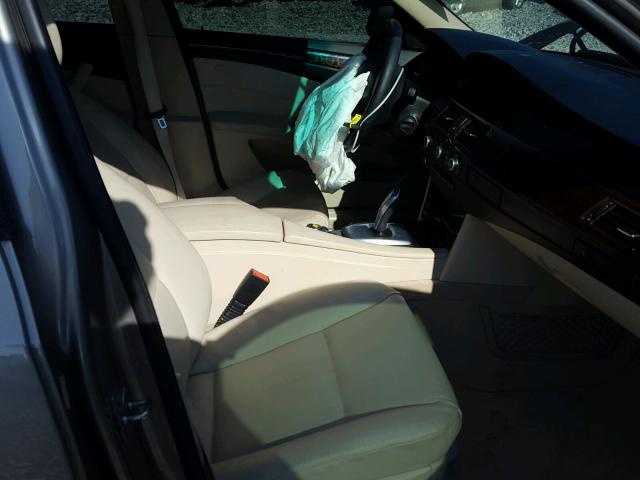 WBANV1C55AC443424 - 2010 BMW 528 XI Or photo 5