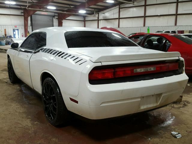 2B3CJ4DV8AH320785 - 2010 DODGE CHALLENGER WHITE photo 3