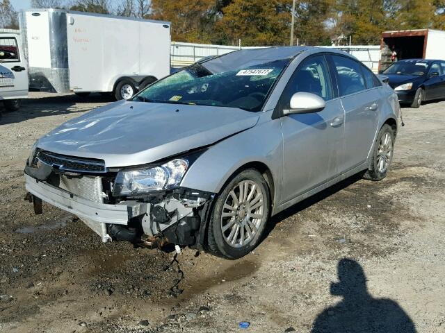 1G1PK5S9XB7304120 - 2011 CHEVROLET CRUZE ECO SILVER photo 2