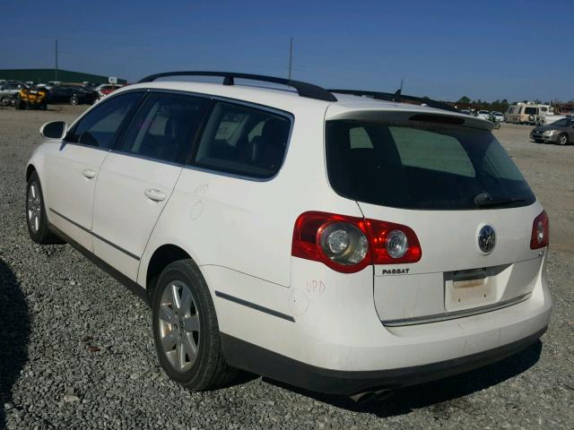 WVWLK73C67E006758 - 2007 VOLKSWAGEN PASSAT 2.0 WHITE photo 3