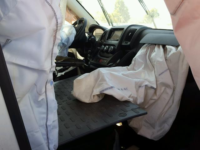 3C6TRVAG7EE112313 - 2014 RAM PROMASTER 白色 照片 5