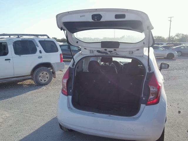 3N1CE2CP6GL403113 - 2016 NISSAN VERSA NOTE WHITE photo 9