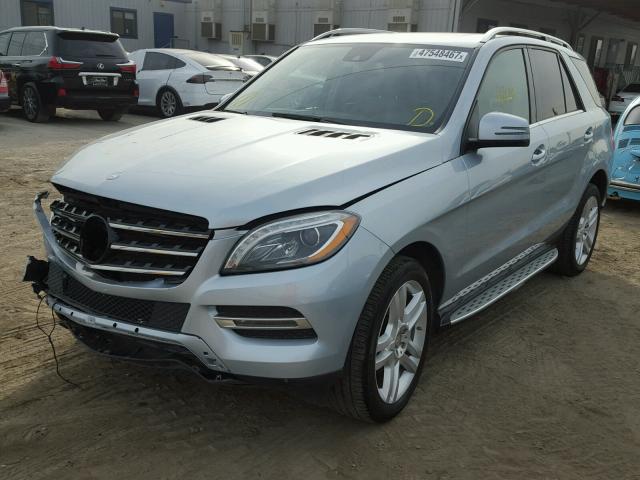 4JGDA5HB3EA426702 - 2014 MERCEDES-BENZ ML SILVER photo 2