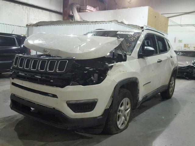 3C4NJCAB9JT105435 - 2018 JEEP COMPASS SP WHITE photo 2