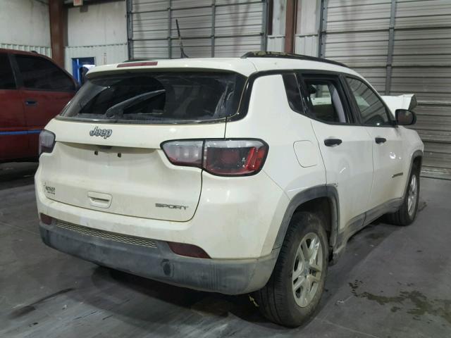 3C4NJCAB9JT105435 - 2018 JEEP COMPASS SP WHITE photo 4