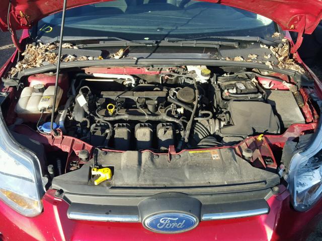 1FAHP3F2XCL153387 - 2012 FORD FOCUS SE RED photo 7