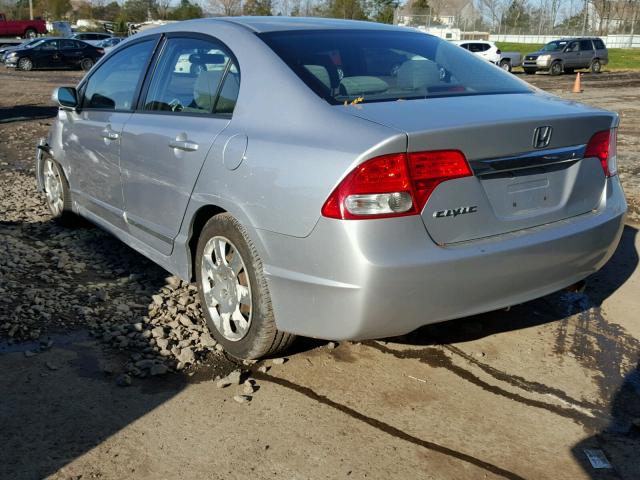 2HGFA1F58AH324439 - 2010 HONDA CIVIC LX SILVER photo 3