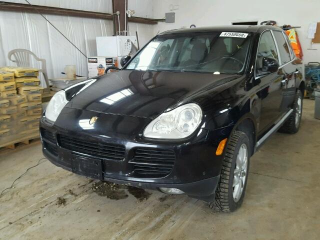 WP1AA29P74LA23498 - 2004 PORSCHE CAYENNE BLACK photo 2