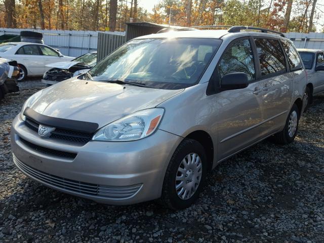 5TDZA23C44S115287 - 2004 TOYOTA SIENNA CE SILVER photo 2