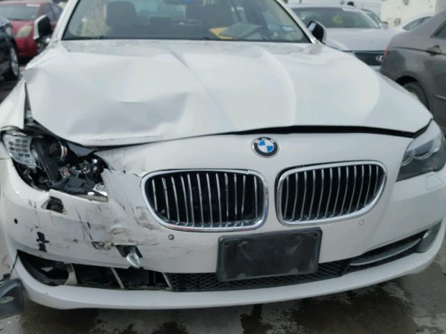 WBAXG5C50CDY29353 - 2012 BMW 528 I WHITE photo 7