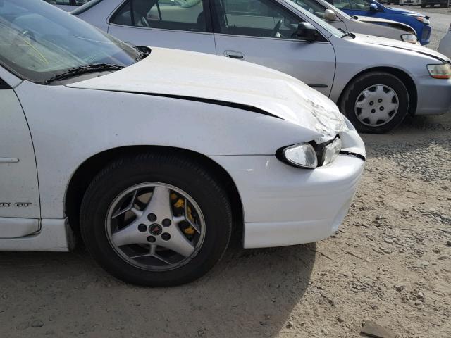 1G2WP12KX1F210683 - 2001 PONTIAC GRAND PRIX 白色 照片 9