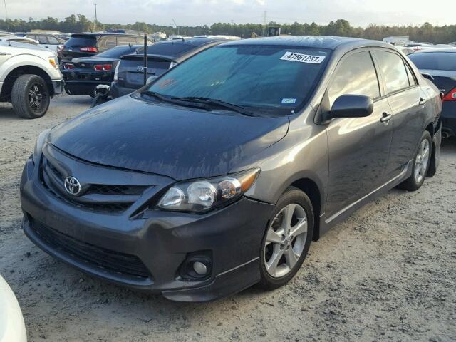 2T1BU4EE3BC750400 - 2011 TOYOTA COROLLA BA GRAY photo 2