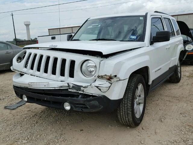 1C4NJPBB5GD554695 - 2016 JEEP PATRIOT SP WHITE photo 2