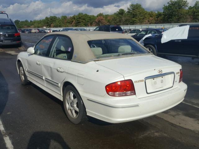 KMHWF35H85A138746 - 2005 HYUNDAI SONATA GLS WHITE photo 3