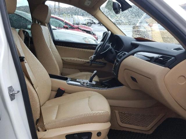5UXWX9C52D0A11073 - 2013 BMW X3 XDRIVE2 WHITE photo 5