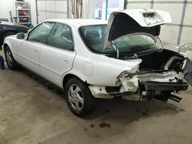 JH4UA3648VC002299 - 1997 ACURA 3.2TL WHITE photo 3