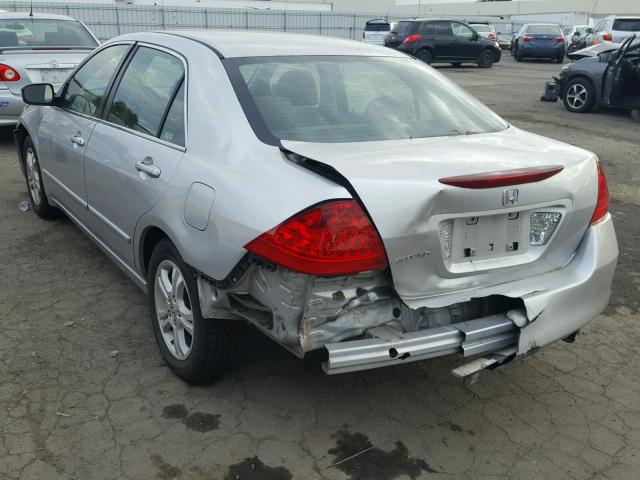 1HGCM56317A215957 - 2007 HONDA ACCORD SE SILVER photo 3