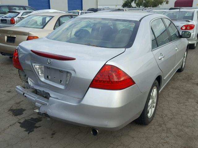 1HGCM56317A215957 - 2007 HONDA ACCORD SE SILVER photo 4