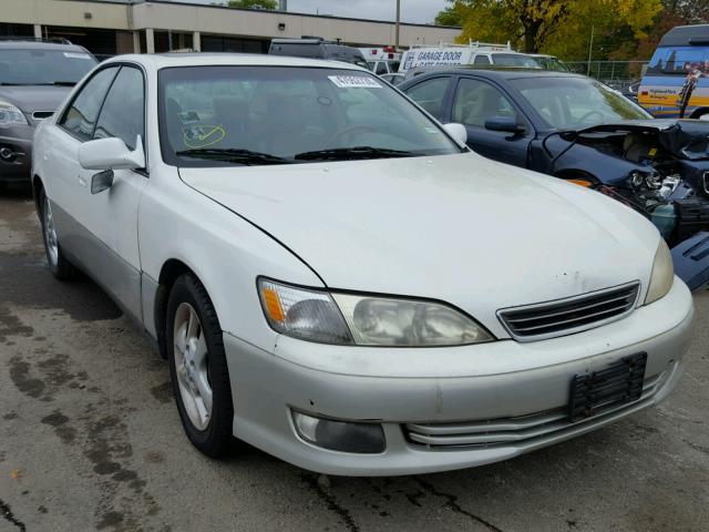 JT8BF28G915105207 - 2001 LEXUS ES 300 WHITE photo 1