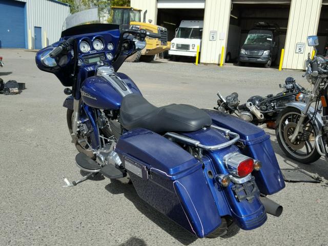 1HD1KBW116Y709975 - 2006 HARLEY-DAVIDSON FLHXI BLUE photo 3