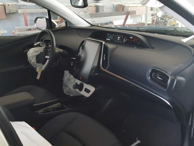 JTDKARFPXH3065866 - 2017 TOYOTA PRIUS PRIM 白色 照片 5