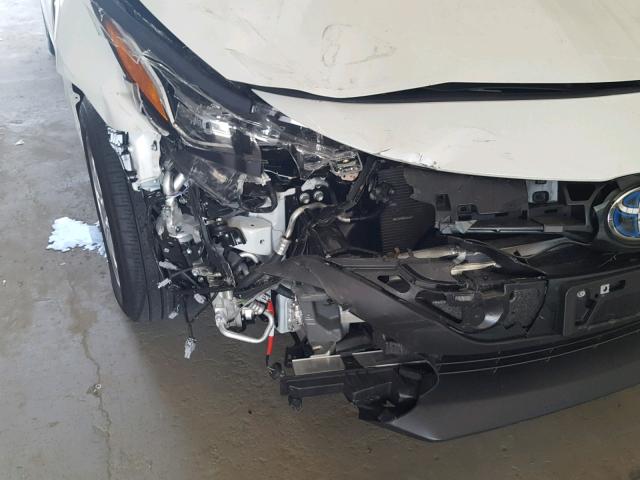 JTDKARFPXH3065866 - 2017 TOYOTA PRIUS PRIM 白色 照片 9