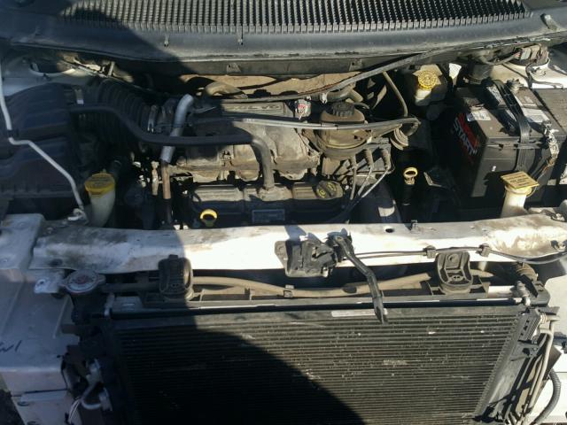 2A8GP64L66R866777 - 2006 CHRYSLER TOWN & COU WHITE photo 7