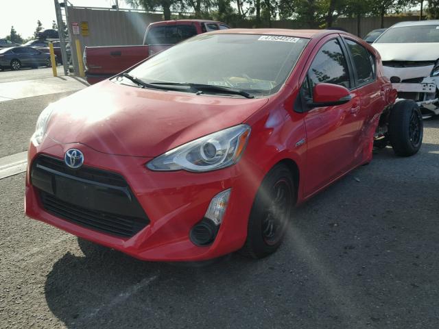 JTDKDTB30F1576082 - 2015 TOYOTA PRIUS C RED photo 2