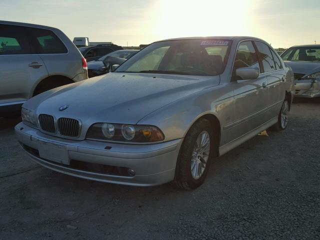 WBADT63412CH85866 - 2002 BMW 530 I AUTO SILVER photo 2