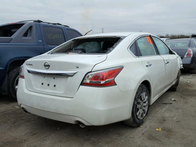 1N4AL3AP0FN303435 - 2015 NISSAN ALTIMA 2.5 WHITE photo 4