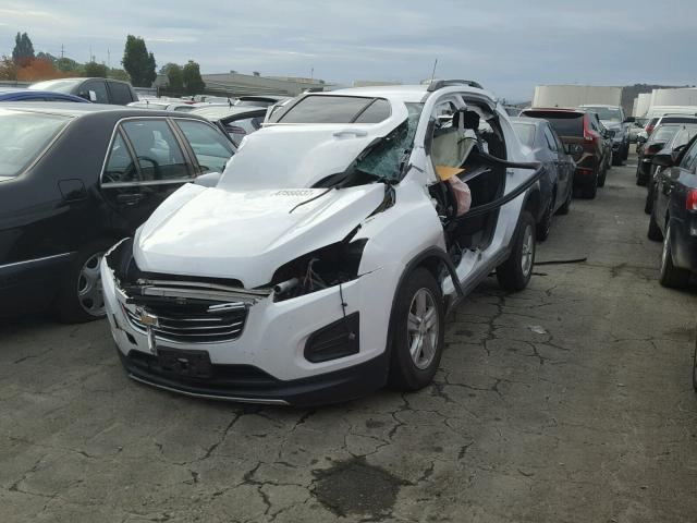 3GNCJPSB5GL146299 - 2016 CHEVROLET TRAX 1LT WHITE photo 2